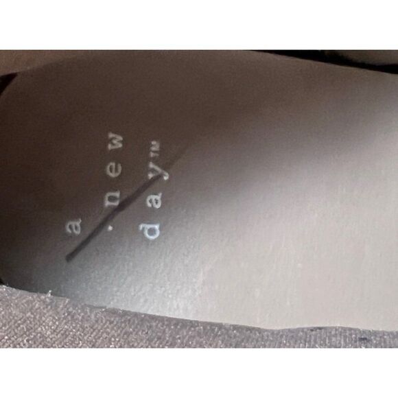 A New‎ Day Faux Suede Heeled Ankle Booties Taupe Size 8.5 (Orig. $49) - Picture 6 of 6